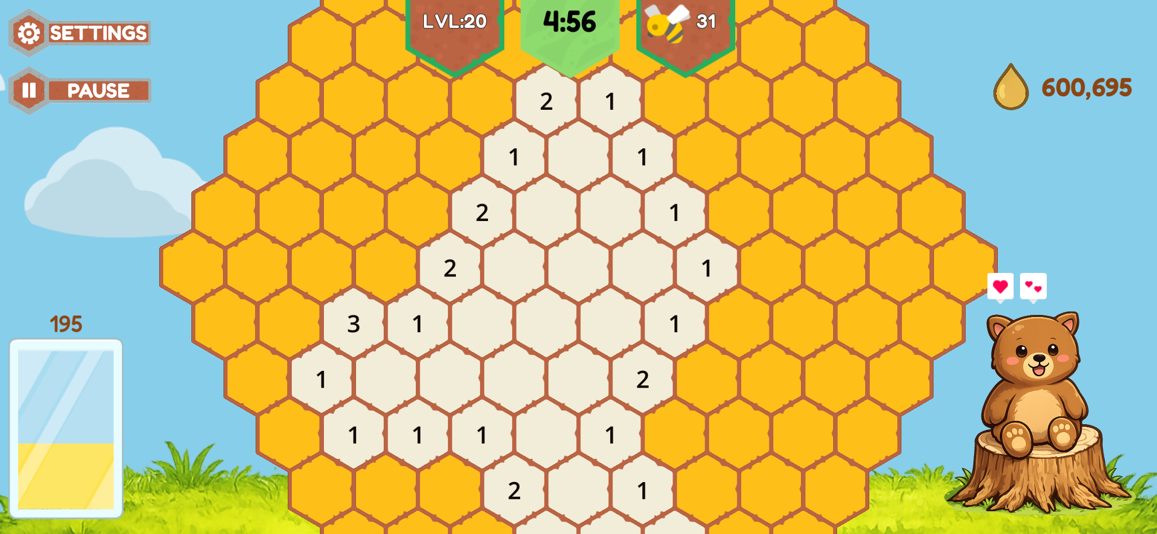 Bee Careful day-mode gameplay